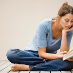 809281-woman-reading-book